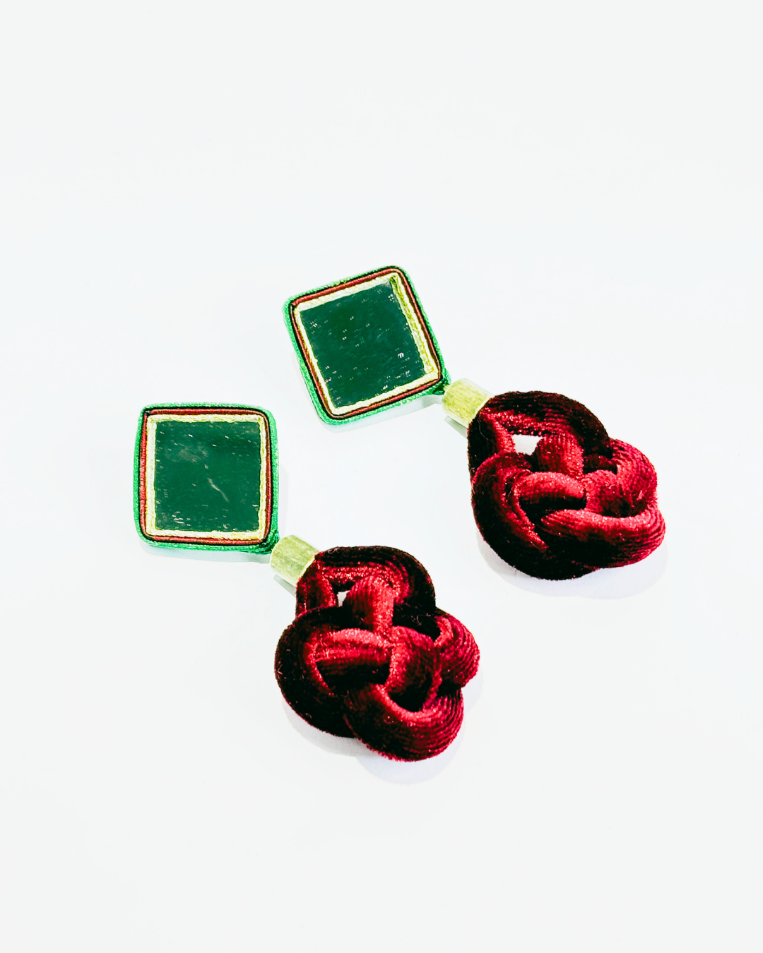Harir Dimond Mirror & Texture Velvety Earrings