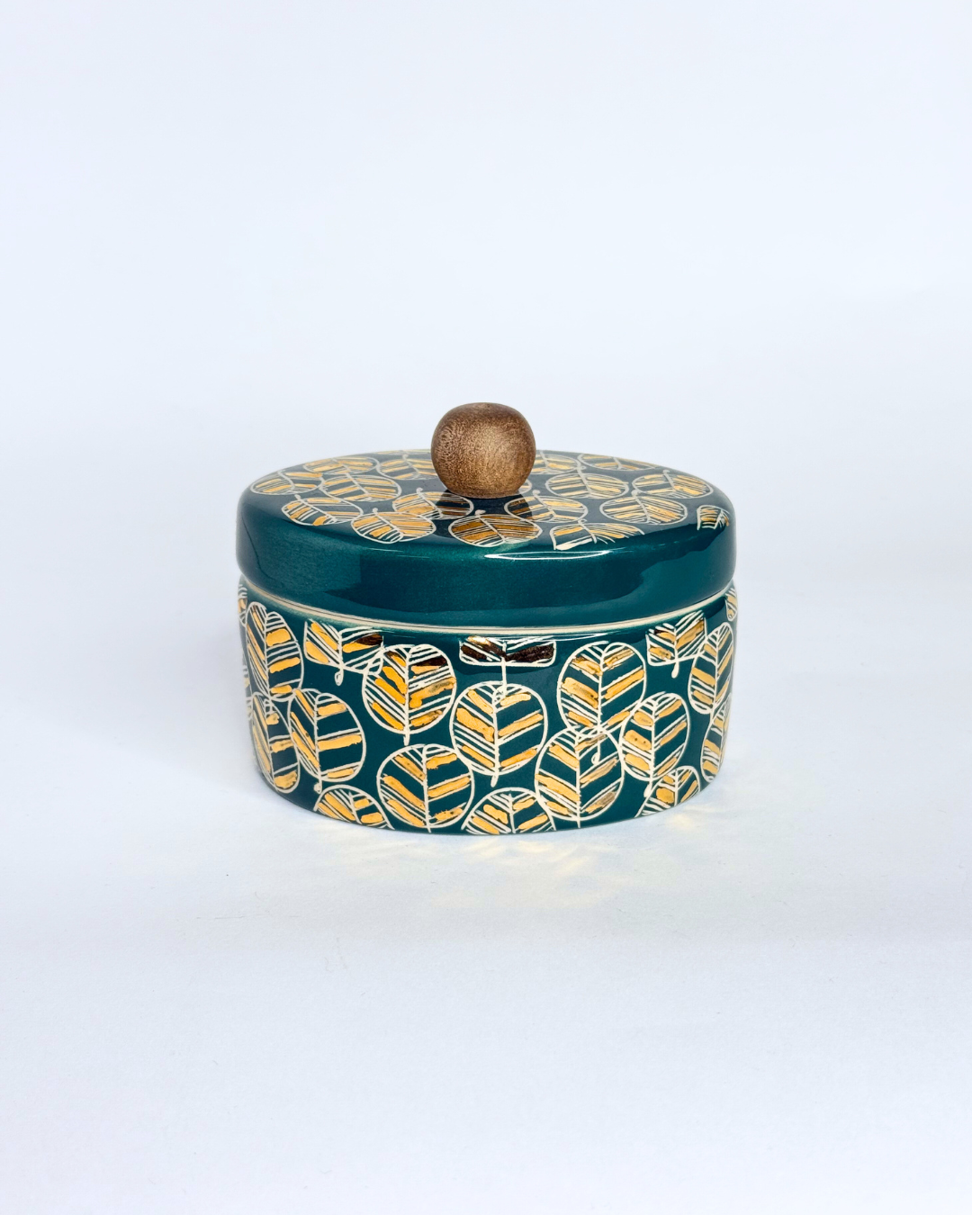 Mehrfam Ceramic Oval Candy holder 1
