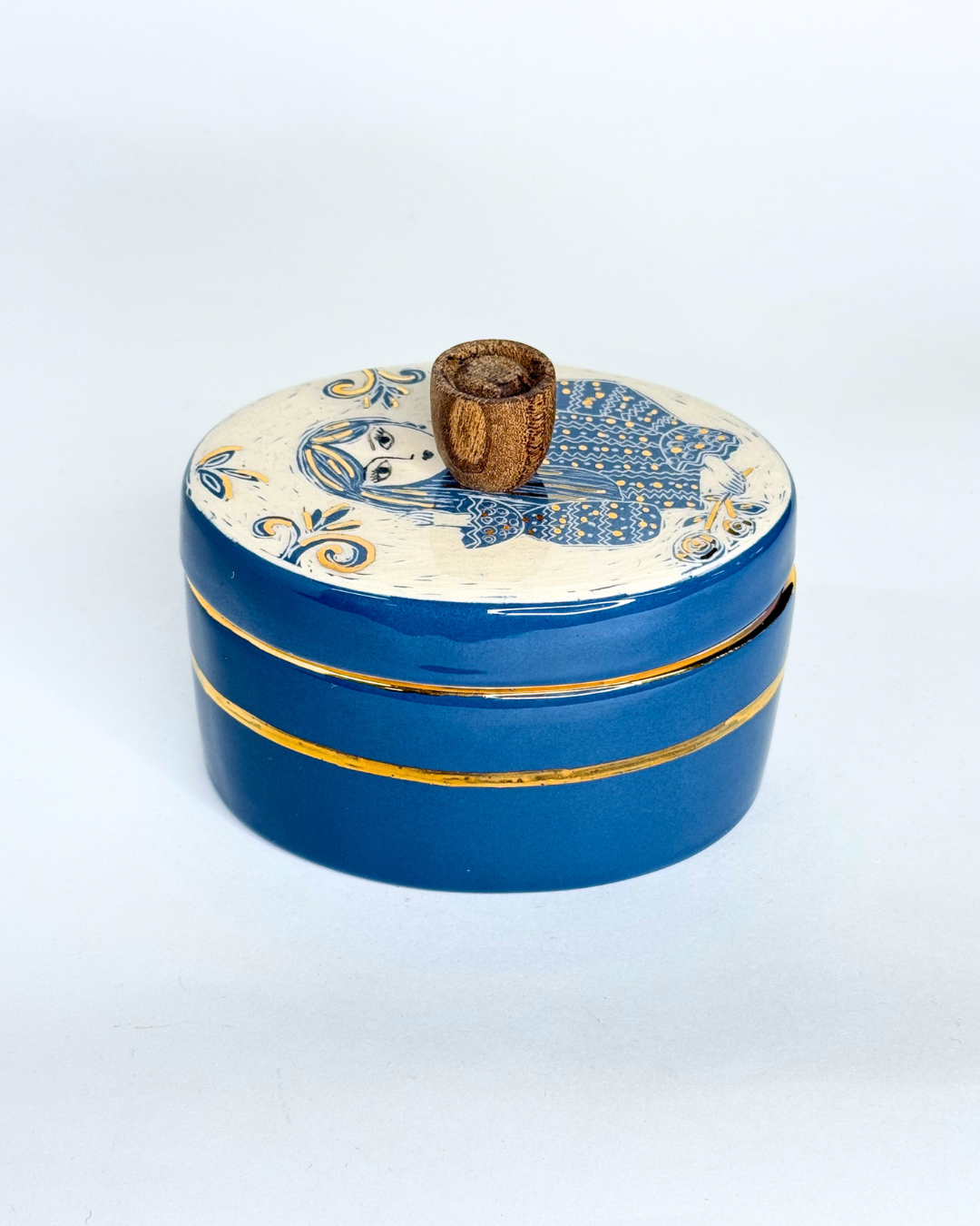 Mehrfam Ceramic Oval Candy holder 3