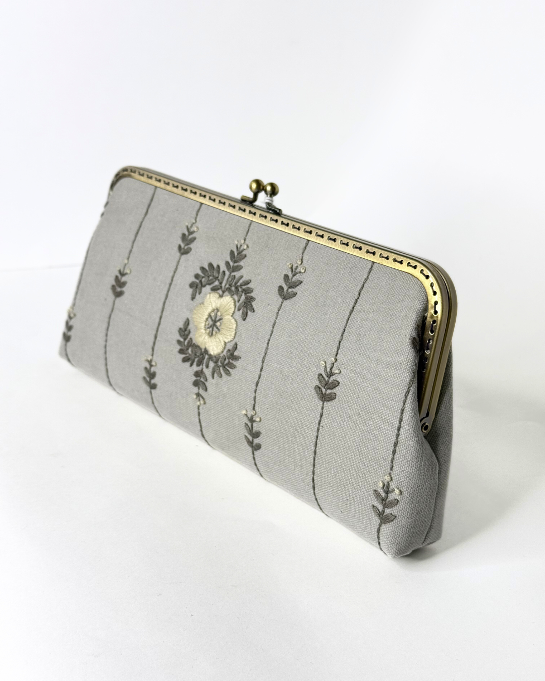 Rajaneh Clutch 2